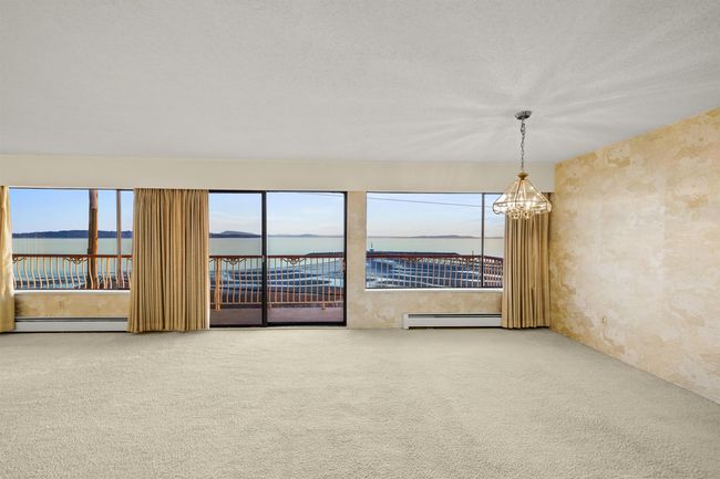 202 - 15147 Marine Drive, Condo with 2 bedrooms, 1 bathrooms and 1 parking in White Rock BC | Image 17