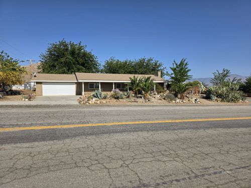 8524 Wildrose Ave, Lake Isabella, CA, 93240-9317 | Card Image