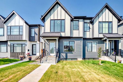 4625 72 Street Nw, Calgary, AB, T3B2L3 | Card Image