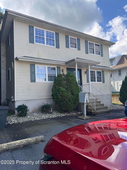 b-622 Terrace St, Dunmore, PA, 18512-3184 | Card Image