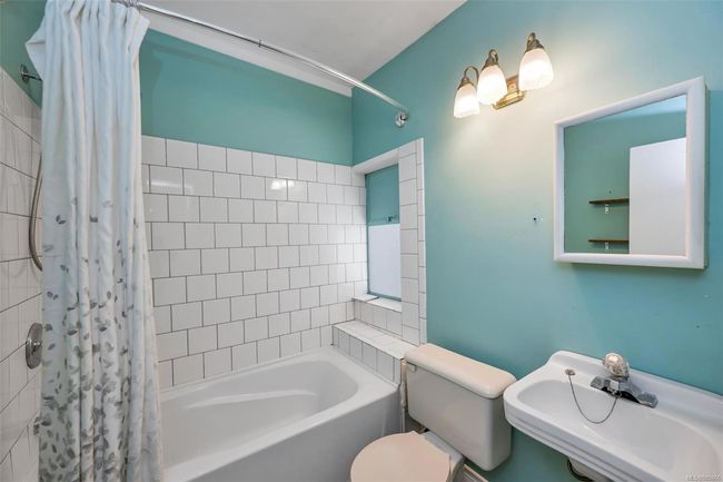 8118 York Ave, House other with 2 bedrooms, 1 bathrooms and 2 parking in Crofton BC | Image 26