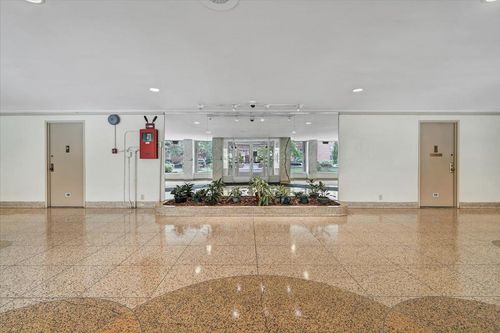 apt-7o-1 Sadore Ln, Yonkers, NY, 10710-4827 | Card Image