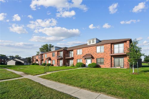 43-4571 Maureen Dr Se, Cedar Rapids, IA, 52403-4509 | Card Image