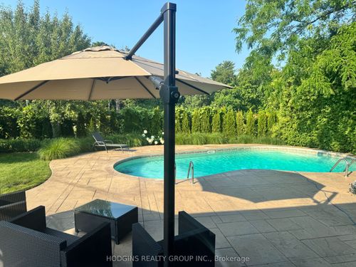 1726 Sherwood Forrest Cir, Mississauga, ON, L5K2H6 | Card Image