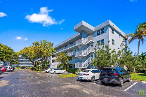 apt-2g-105 Royal Park Dr, Oakland Park, FL, 33309-5835 | Card Image