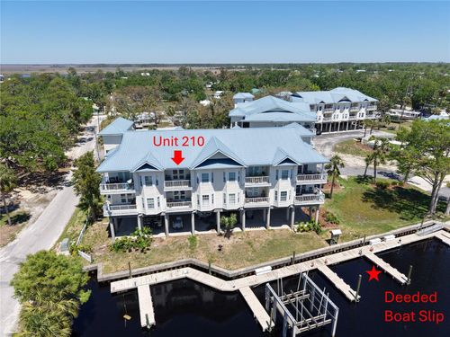 2103-54 Se 910th Ave, Suwannee, FL, 32692 | Card Image