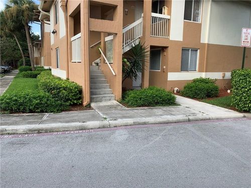 755 Nw 92nd Ave, Plantation, FL, 33324-6165 | Card Image