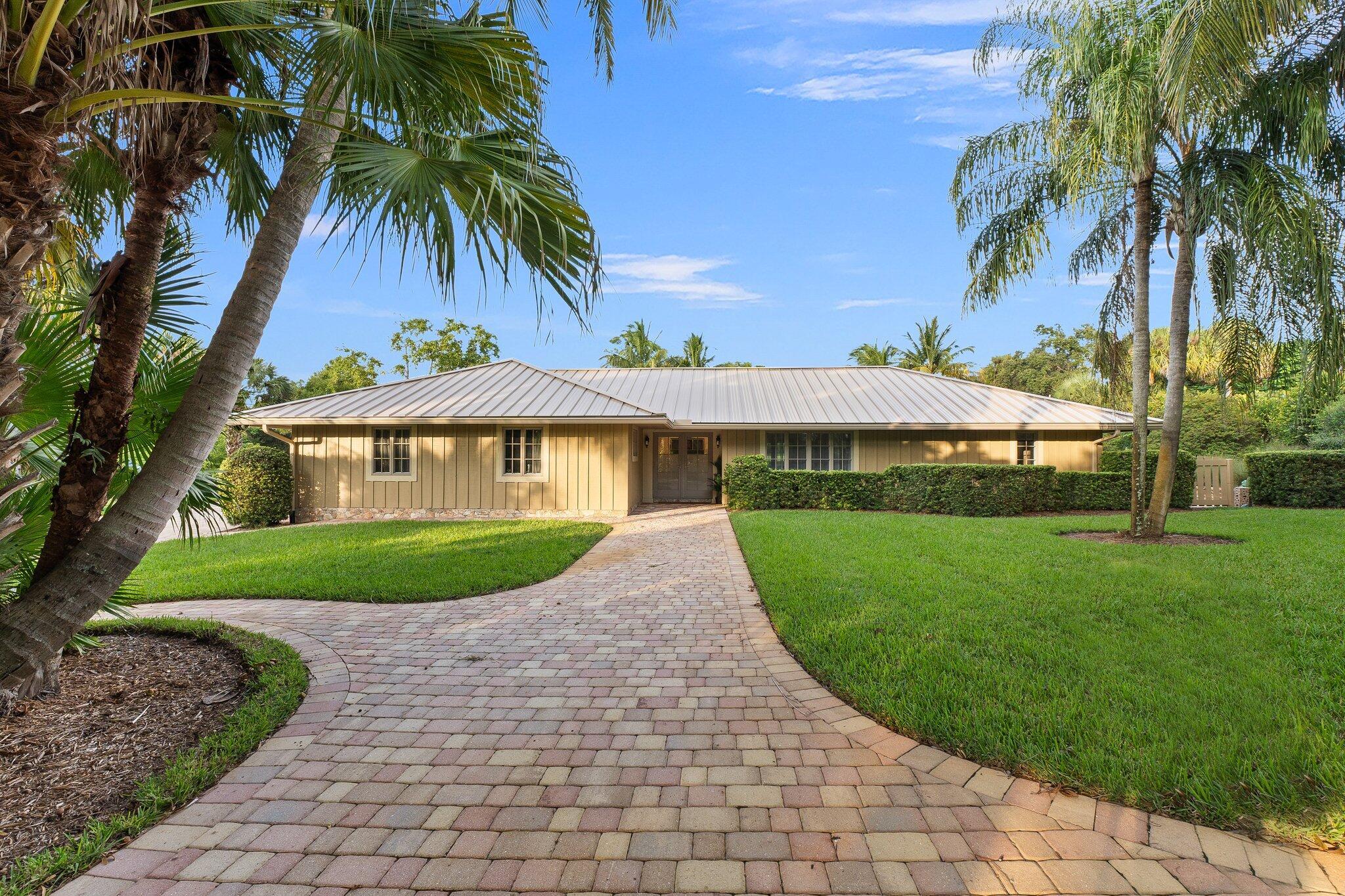 Stokes Ter, Jensen Beach, FL 34957
