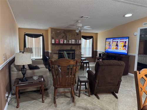 8104 Stony Bridge Dr, New Port Richey, FL, 34653-2355 | Card Image
