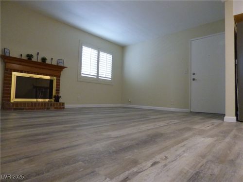 69-1701 E Katie Ave, Las Vegas, NV, 89119-5623 | Card Image