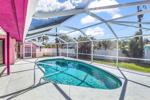 2024 Ne 24th St, Jensen Beach, FL, 34957-5166 | Card Image