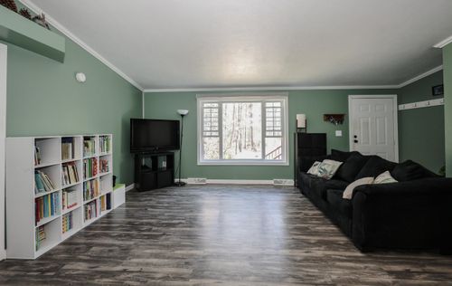 13 Jeffrey Drive, Northwood, NH, 03261 | Card Image