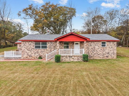 843 Schmitt Rd, Rossville, GA, 30741-3879 | Card Image