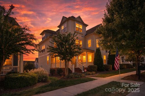 2307 Lochview St, Pineville, NC, 28134-7467 | Card Image