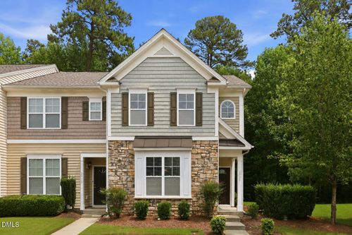 2920 Casona Way, Raleigh, NC, 27616-5589 | Card Image