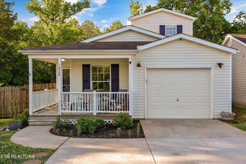 10508 Lone Star Way, Knoxville, TN, 37932-2078 | Card Image