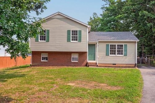14 Kingston Ct, STUARTS DRAFT, VA, 24477-2519 | Card Image