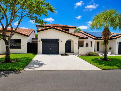 17343 Nw 66th Place, Hialeah, FL, 33015 | Card Image
