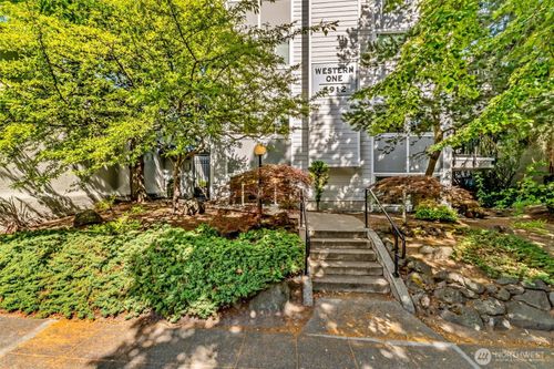102-5912 California Ave Sw, Seattle, WA, 98136-1652 | Card Image