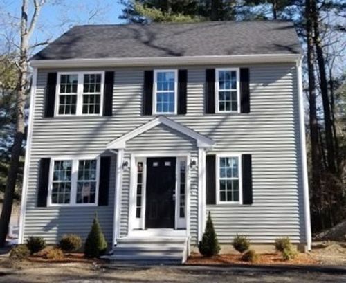 9 Bumble Bee Dr., Plymouth, MA, 02360 | Card Image