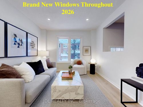 39-2 Clay Brick Crt, Brampton, ON, L6V4M7 | Card Image