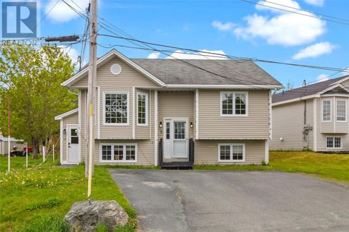 9 Old Cart Road, Portugal Cove, NL, A1M3H1 | Card Image