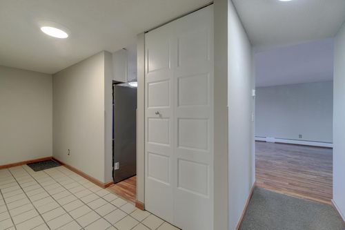 unit-319-450 Ford Rd, Saint Louis Park, MN, 55426-1075 | Card Image