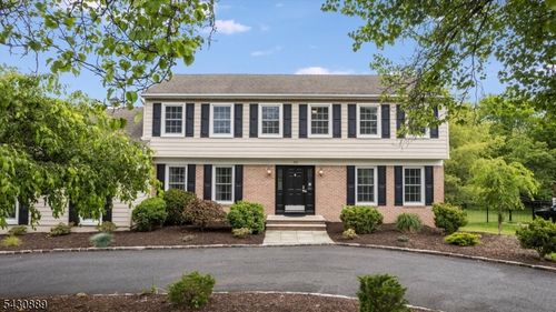 78 Forest Way, Morris Plains, NJ, 07950-3266 | Card Image