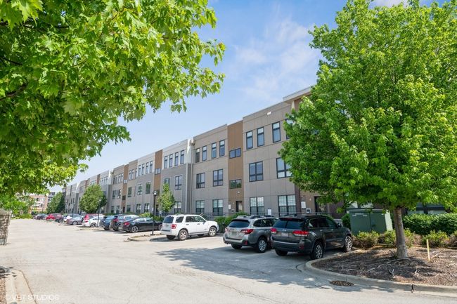 UNIT-115 - 500 N Northwest Hwy, Condo with 2 bedrooms, 2 bathrooms and 91 parking in Park Ridge IL | Image 6