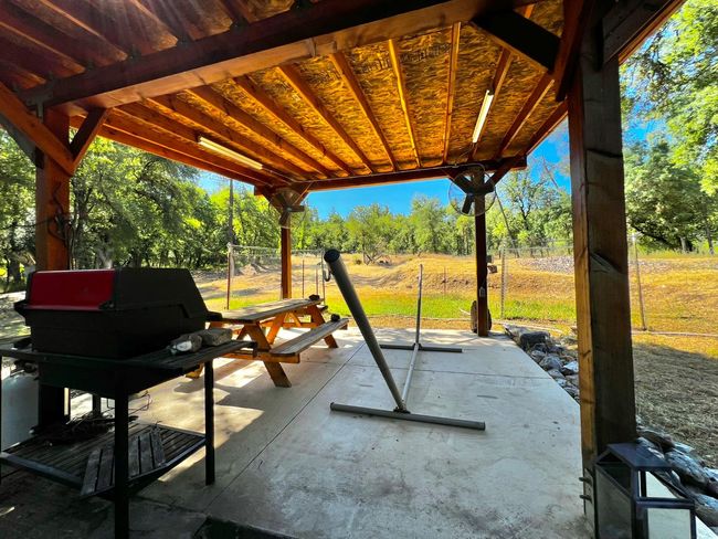 9110 Hidden Valley Rd, House other with 1 bedrooms, 1 bathrooms and null parking in Mountain Ranch CA | Image 23