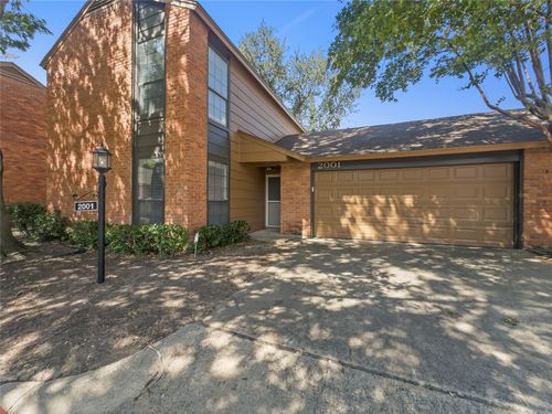 2001 Wilshire Dr, Irving, TX, 75061-2909 | Card Image