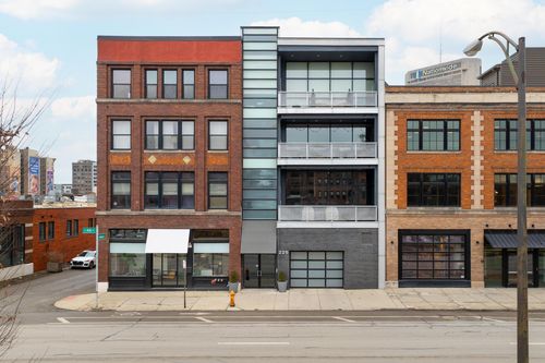 303-225 N 4th Street, Columbus, OH, 43215 | Card Image