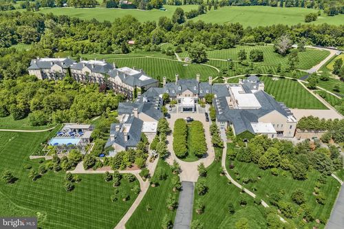 606 Martingale Ridge Dr, MIDDLEBURG, VA, 20117-5342 | Card Image