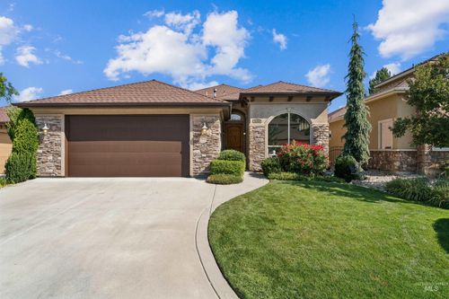 1614 W Par Ct, Eagle, ID, 83616-6849 | Card Image