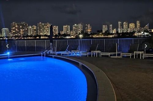 6j-16546 Ne 26th Ave, North Miami Beach, FL, 33160-4060 | Card Image