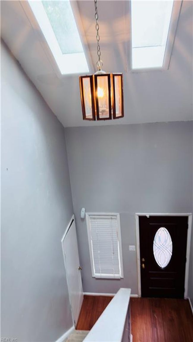 Stairwell | Image 30