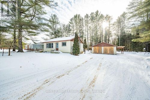 27 Meilleurs Rd, Deep River, ON, K0J1P0 | Card Image