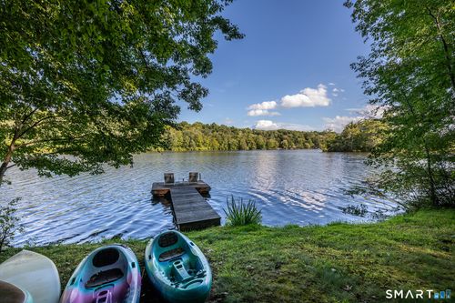 130 Lake Dr, Bethlehem, CT, 06751-1212 | Card Image