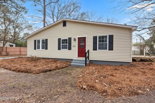 135 Forest Ave, Bonaire, GA, 31005-3843 | Card Image