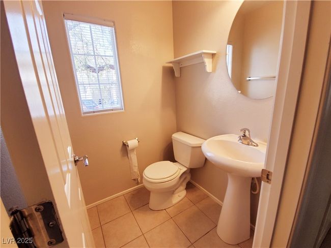 9069 Tantalizing Ave, House other with 3 bedrooms, 3 bathrooms and null parking in Las Vegas NV | Image 8