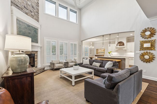 402 Salt Cedar Dr, House other with 4 bedrooms, 4 bathrooms and null parking in Midlothian TX | Image 13