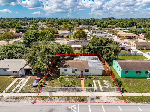 3260 Nw 179th St, Miami Gardens, FL, 33056-3416 | Card Image
