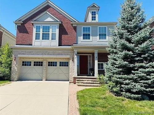 28113 Declaration Rd, Novi, MI, 48377-2546 | Card Image