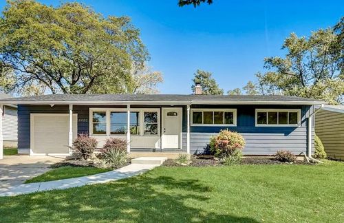 4460 Glenway Street, Wauwatosa, WI, 53225 | Card Image