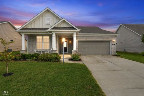 574 Harstad Blvd, Westfield, IN, 46074-7111 | Card Image