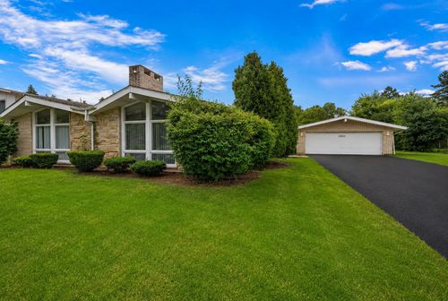 11013 Terrace Ln, Hillside, IL, 60162-2206 | Card Image