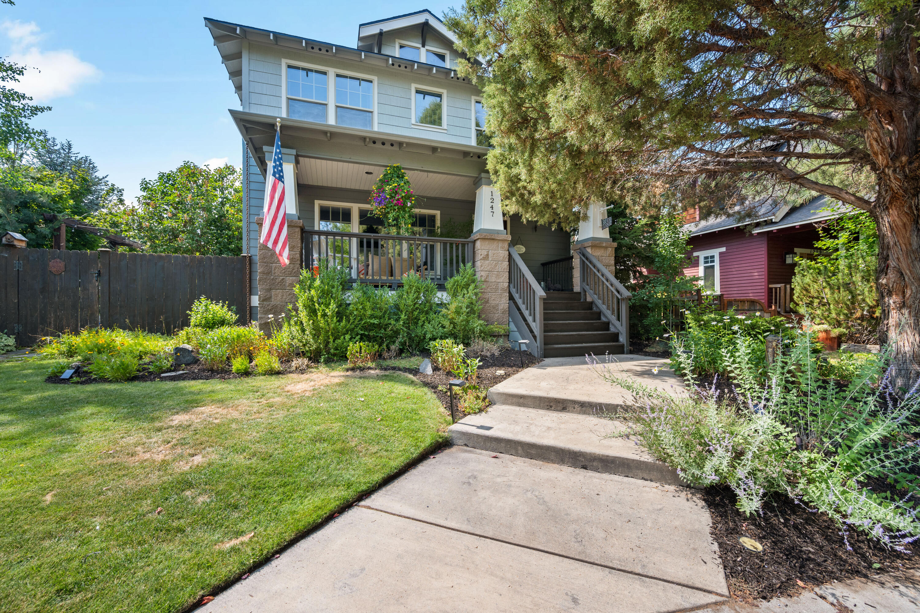 Fort Clatsop St, Bend, OR 97703