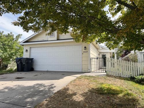 4603 Cottage Ln, Cheyenne, WY, 82001-6792 | Card Image