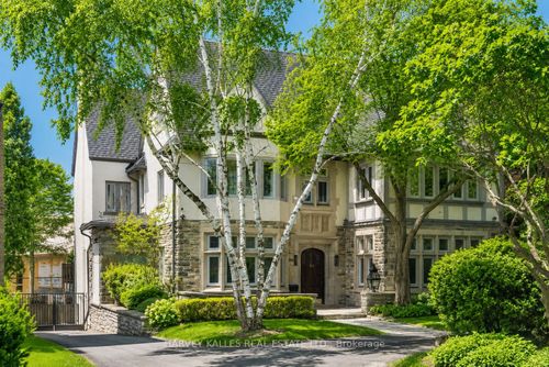 90 Old Forest Hill Rd, Toronto, ON, M5P2R5 | Card Image