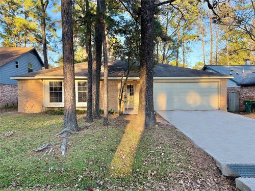 6 Maywind Ct, The Woodlands, TX, 77381-2738 | Card Image